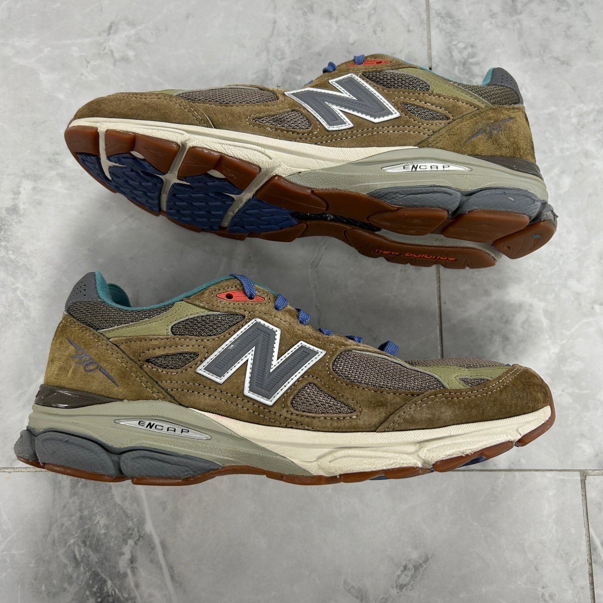 New Balance 990v3 MiUSA Bodega Here To Stay - view 2