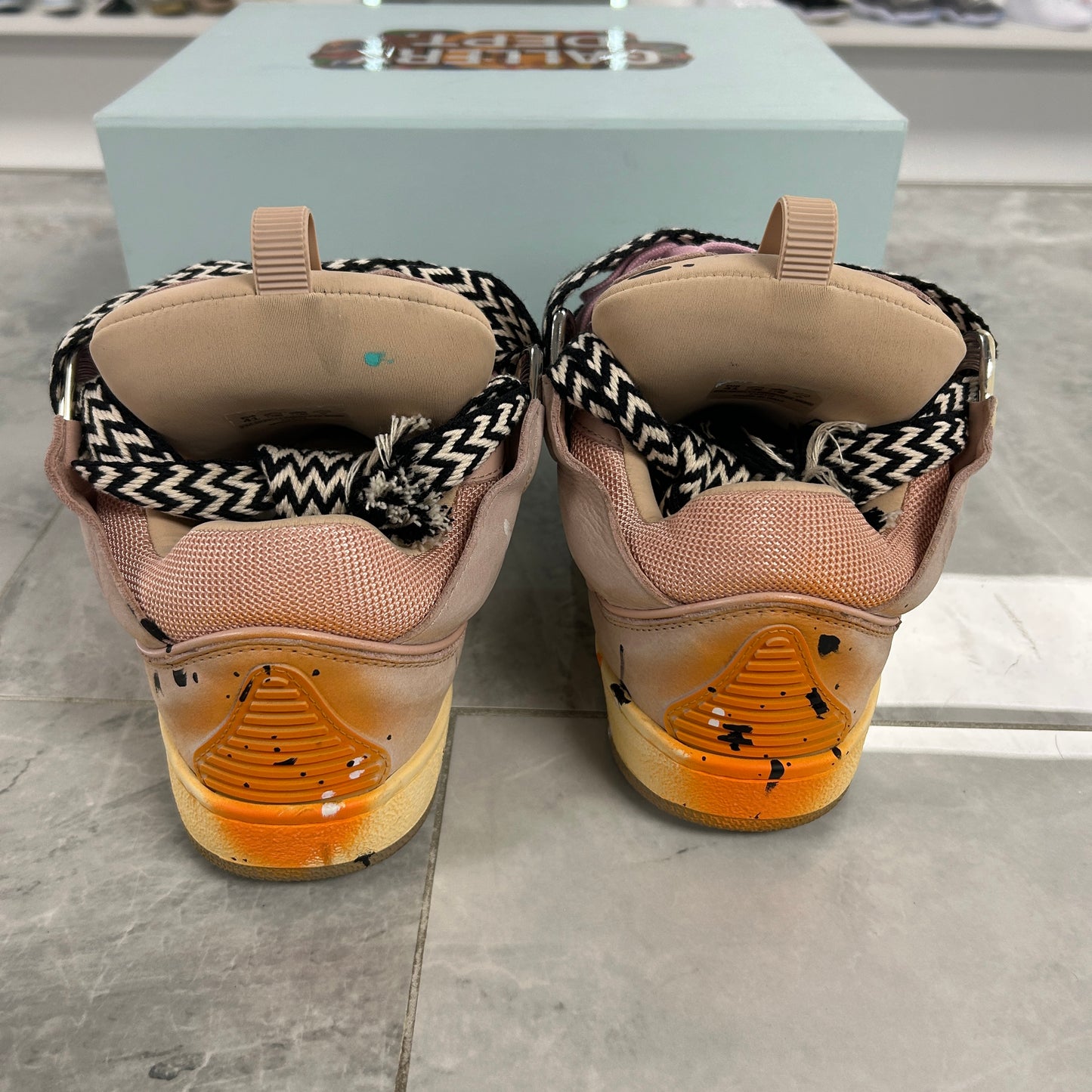 Lanvin Leather Curb Gallery Dept. Pale Pink Multi (USED)