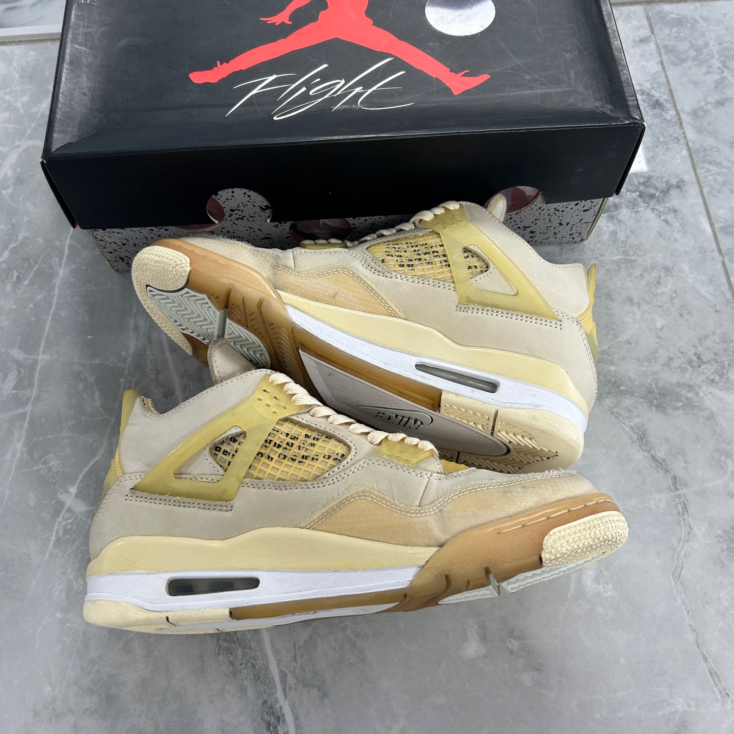 Jordan 4 Retro Off-White Sail (USED)