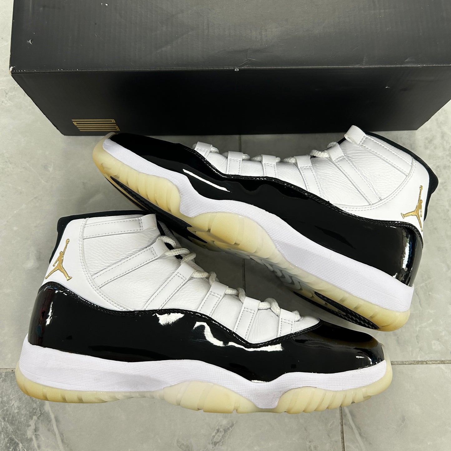 Jordan 11 Retro DMP Gratitude (2023) (USED)