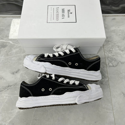 Maison Mihara Yasuhiro Hank OG Sole Suede Low Black White (USED)