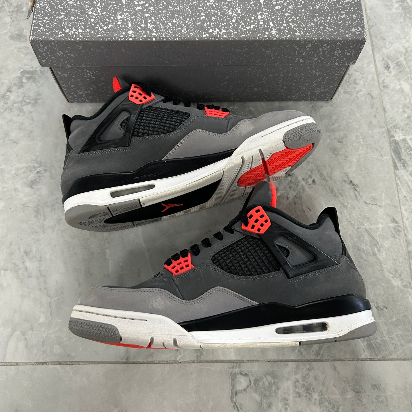 Jordan 4 Retro Infrared (USED)