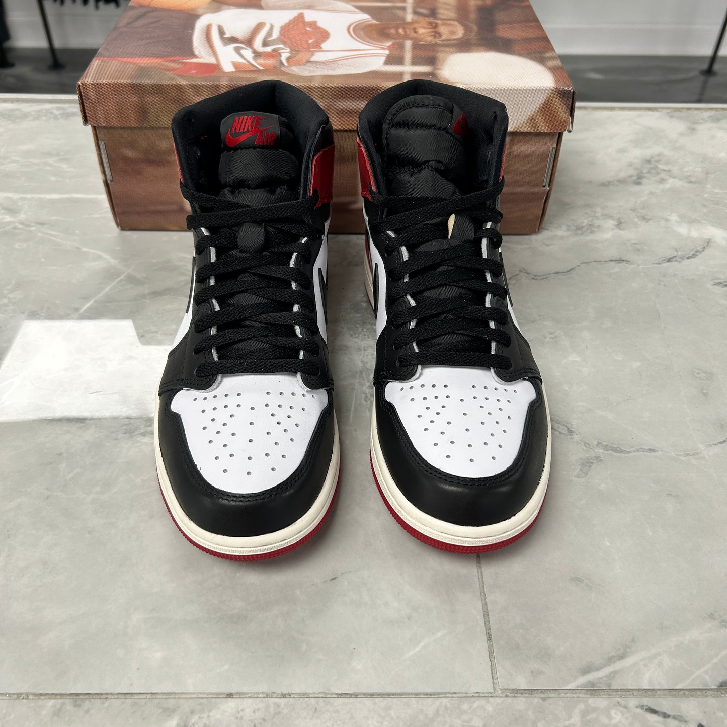 Jordan 1 Retro High OG Black Toe Reimagined (USED)