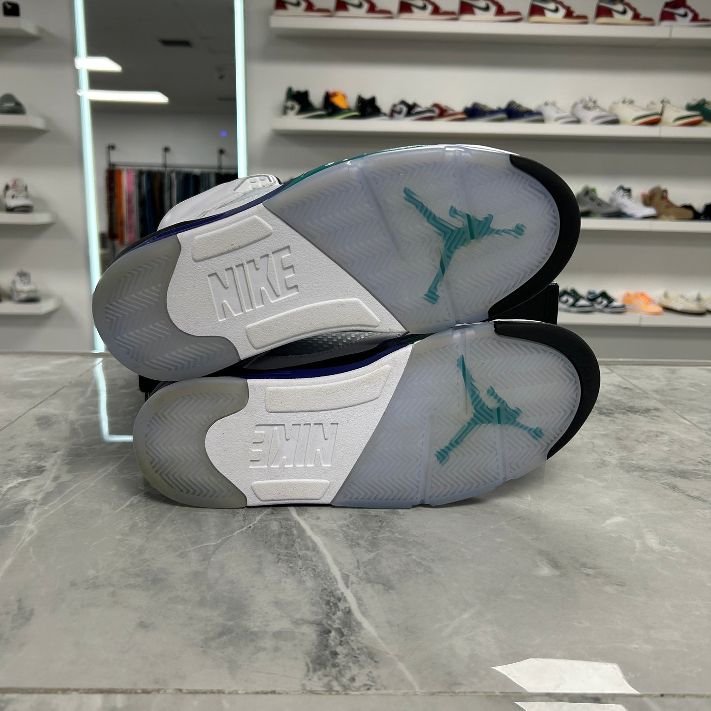Jordan 5 Retro Grape (2025) (USED)