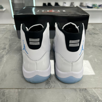 Jordan 11 Retro Legend Blue (2024) (USED)