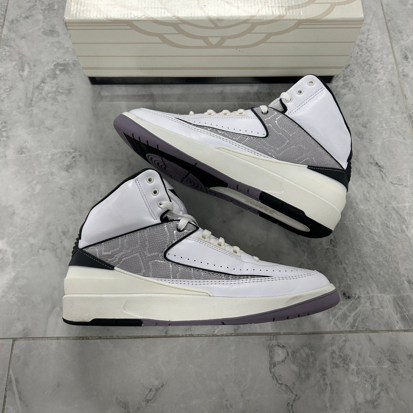 Air Jordan 2 Retro Python (USED)