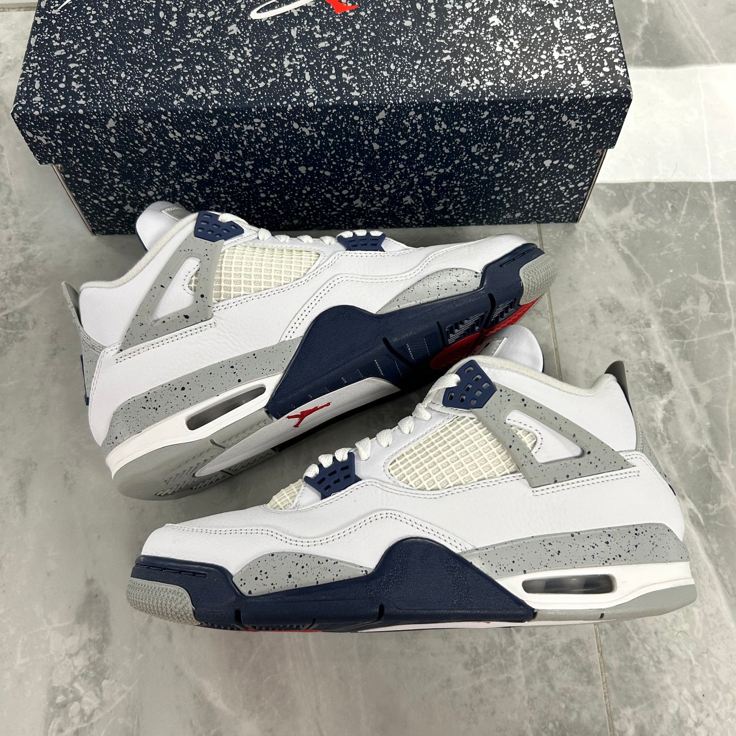 Jordan 4 Retro Midnight Navy (USED)
