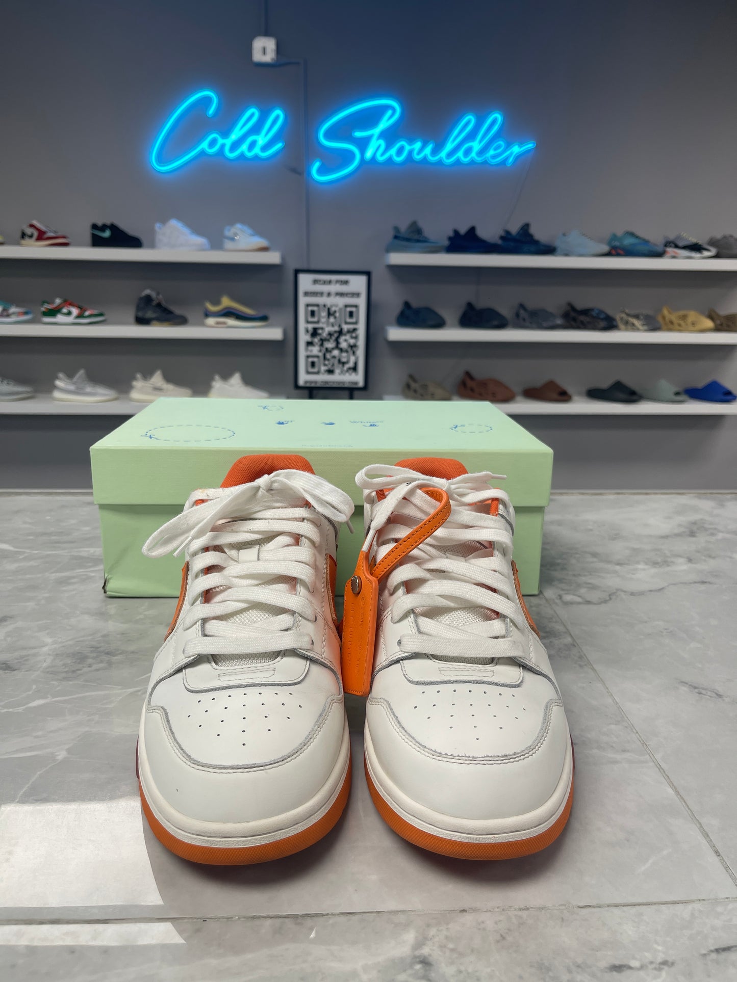 Off-White Out Of Office Orange