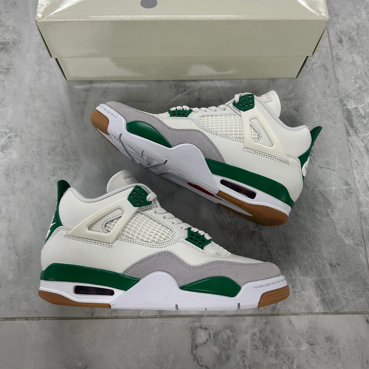 Nike SB x Air Jordan 4 Retro SP Pine Green (USED)