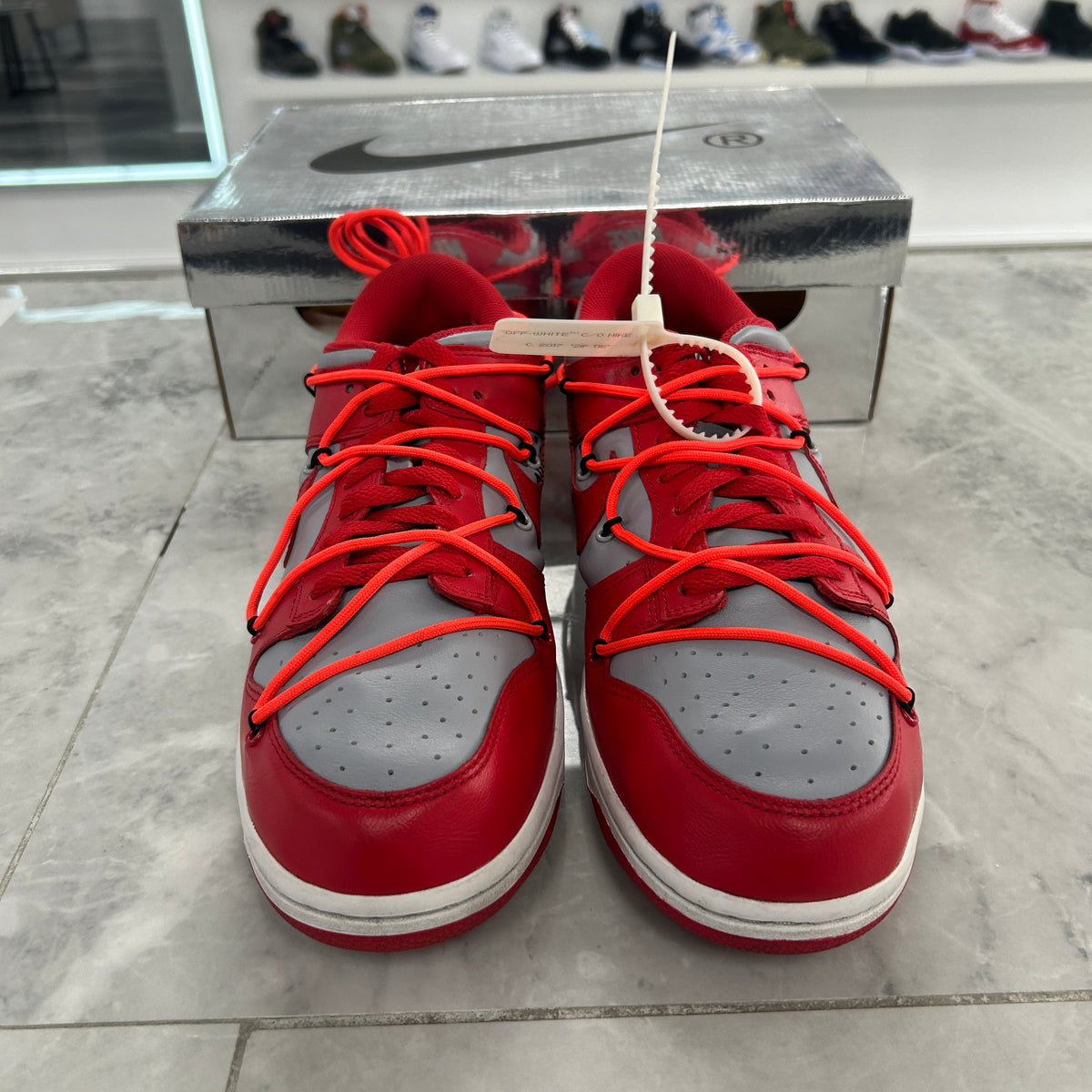 Nike Dunk Low Off-White University Red - view 5