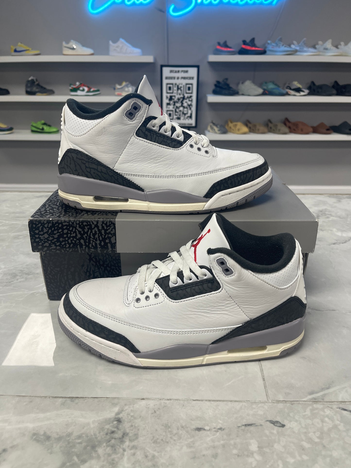 Jordan 3 Retro Cement Grey (USED)