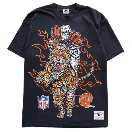 Cincinnati Bengals Mitchell & Ness
x Warren Lotas Black NFL T-Shirt