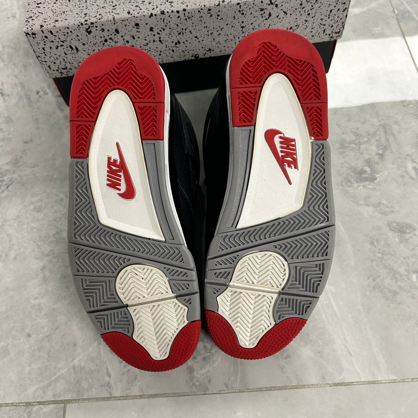 Jordan 4 Retro Bred Reimagined (USED)