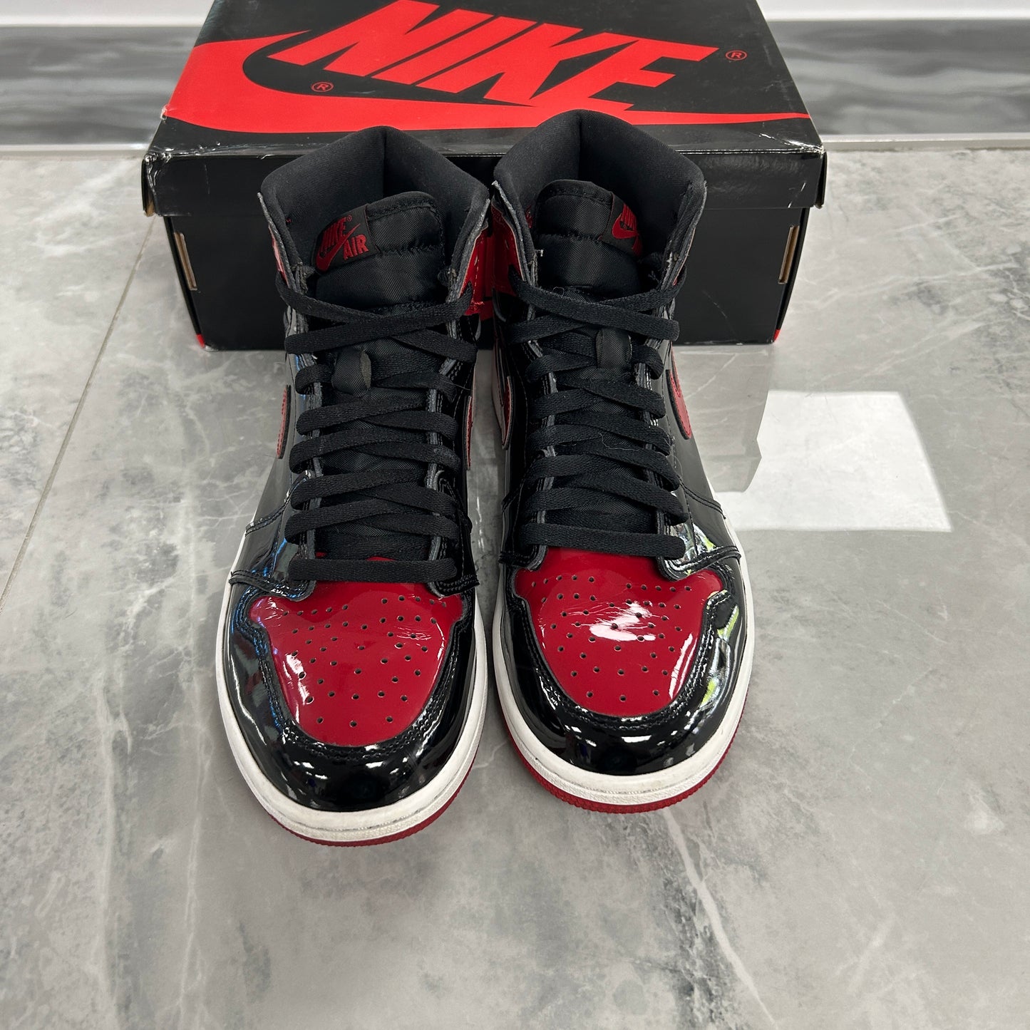 Air Jordan 1 Retro High OG Patent Bred (USED)