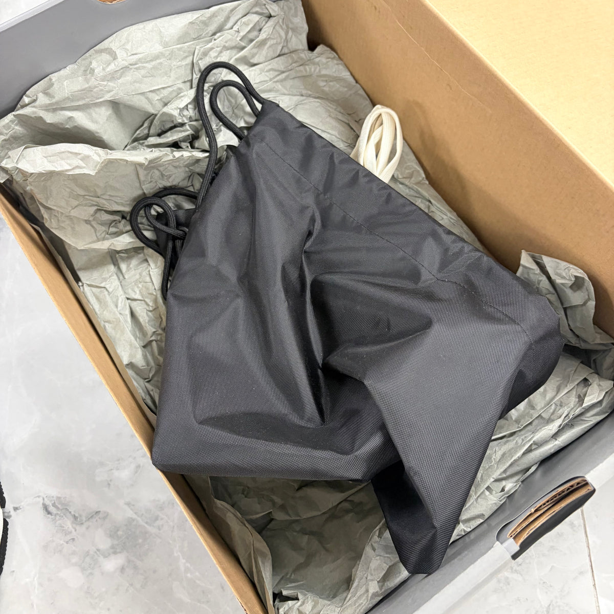 Balenciaga Runner White Blue Yellow Grey Black - view 8