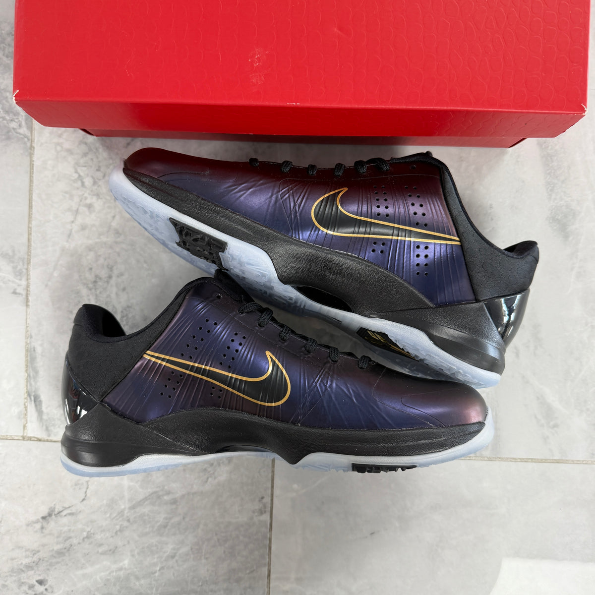 Nike Kobe 5 Year of the Mamba Eggplant GS - view 3