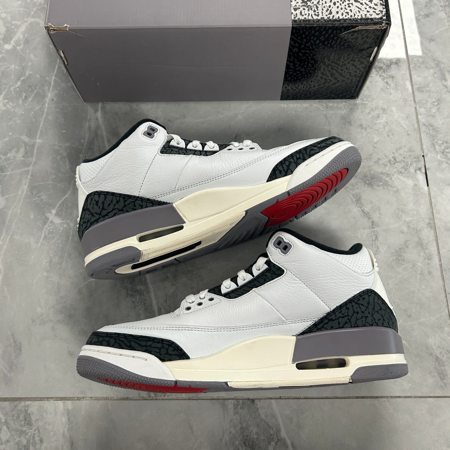 Air Jordan 3 Retro Cement Grey (USED)