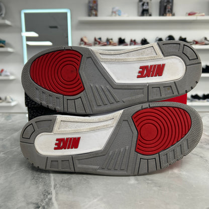 Jordan 3 Retro SE Unite Fire Red - view 6