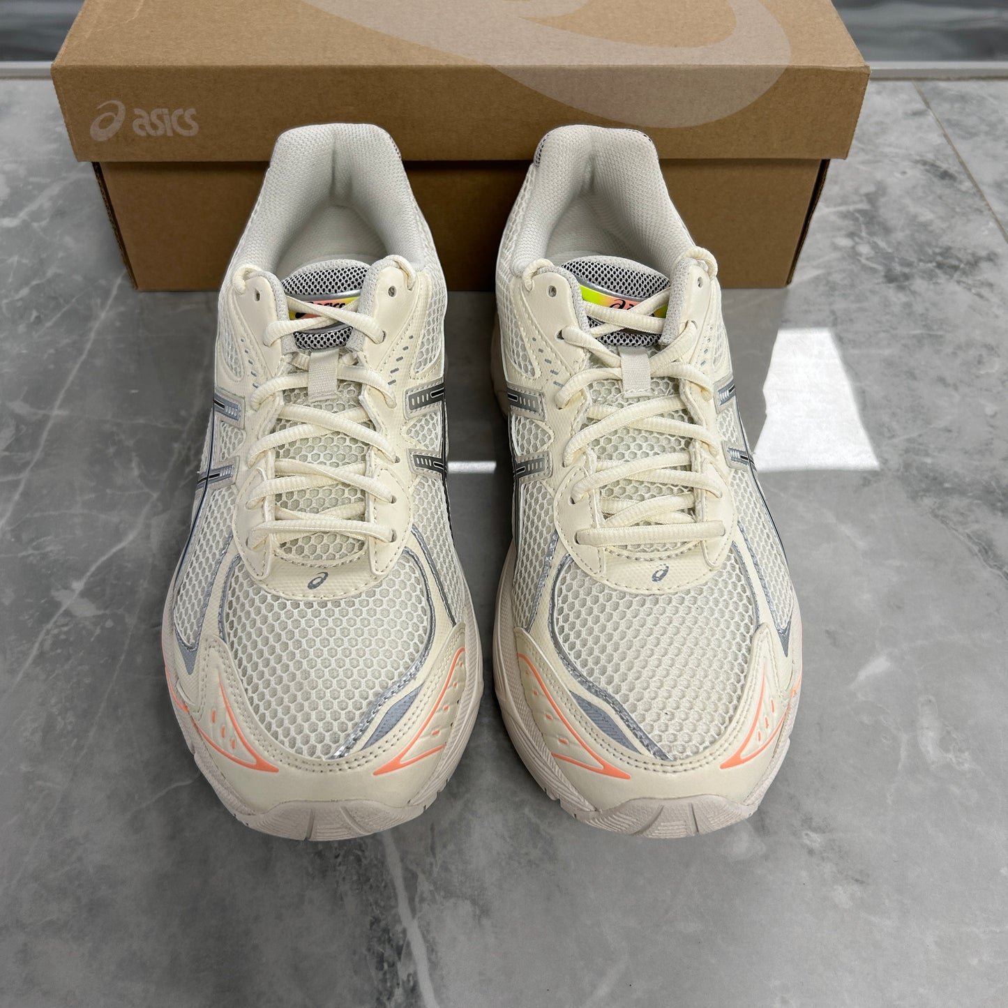 ASICS GT-2160 Paris (USED)