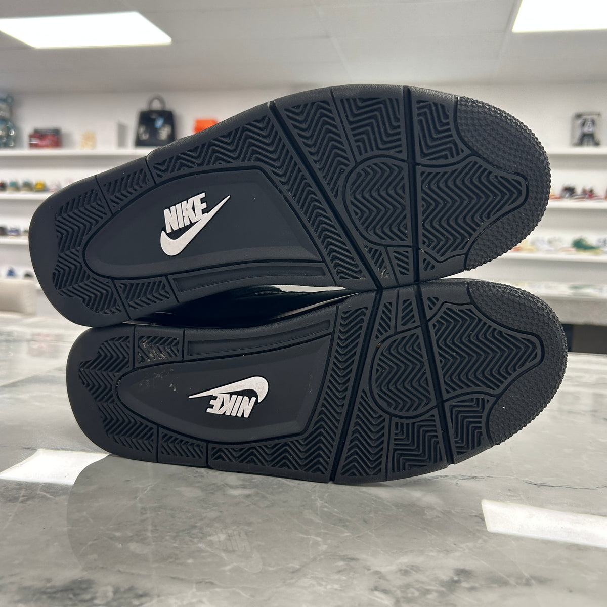 Jordan 4 Retro Black Cat (2025) - view 6