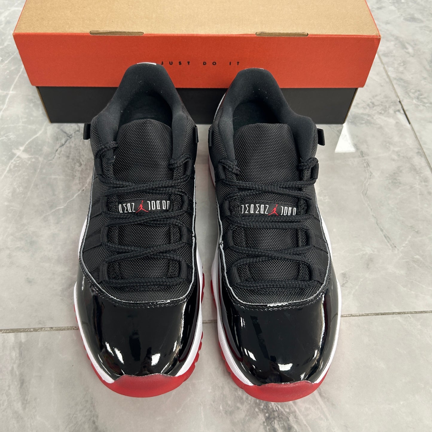 Jordan 11 Retro Low Bred (2025) - view 4