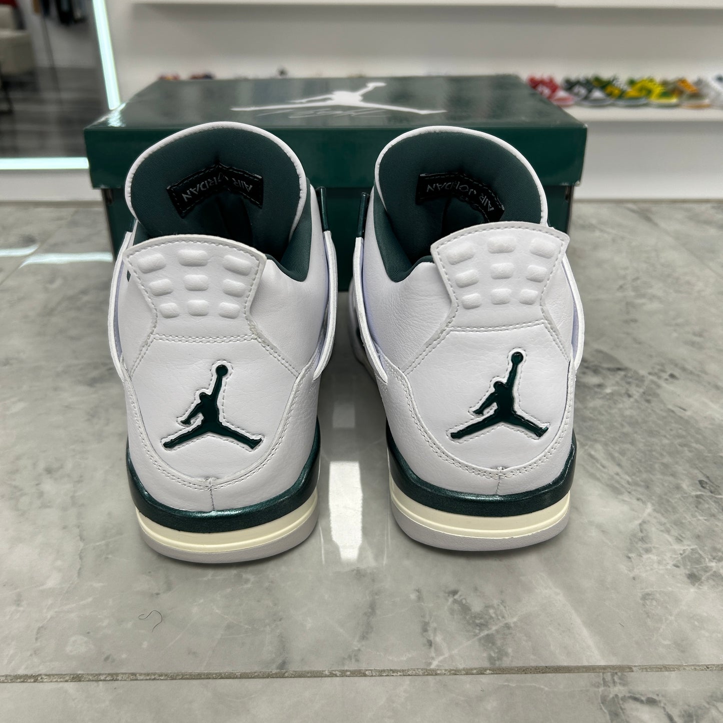 Jordan 4 Retro Oxidized Green (USED)
