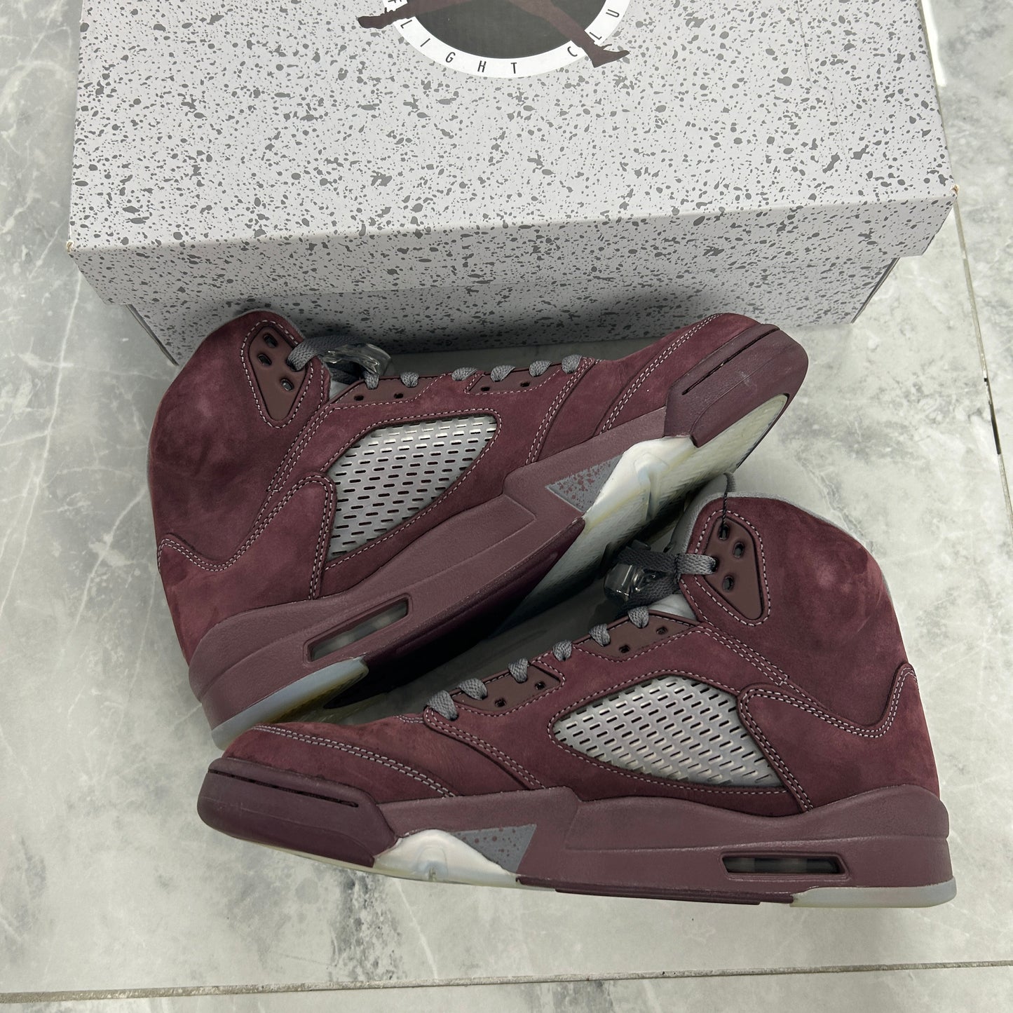 Jordan 5 Retro Burgundy (USED)