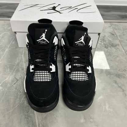 Jordan 4 Retro White Thunder - view 4