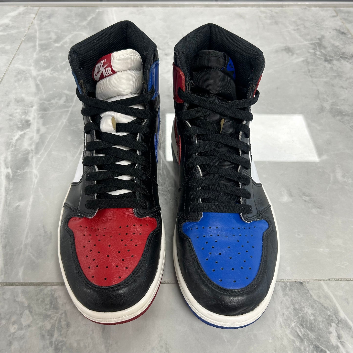 Jordan 1 Retro Top 3 High (USED)