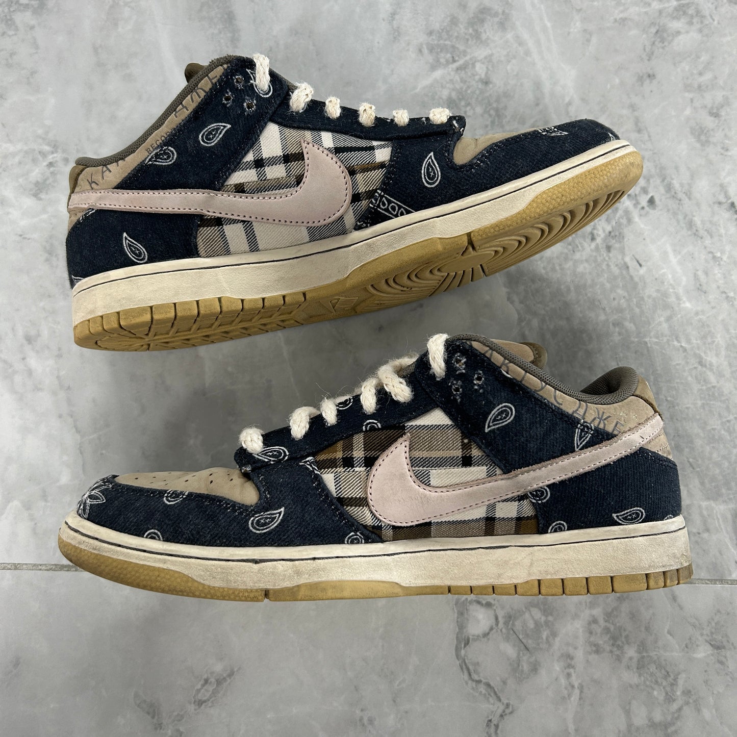 Nike SB Dunk Low Travis Scott (USED NO BOX)