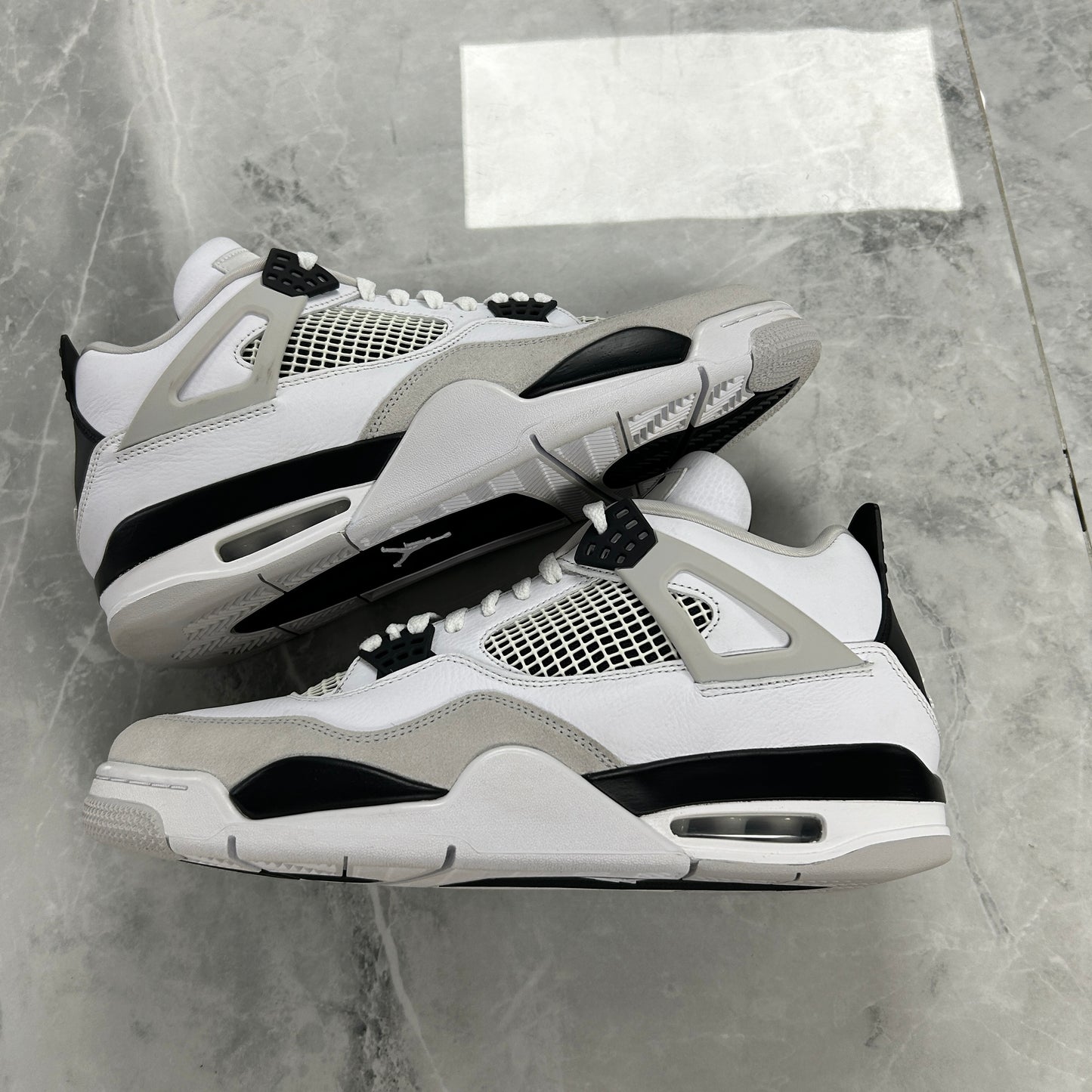 Jordan 4 Retro Military Black (USED NO BOX)