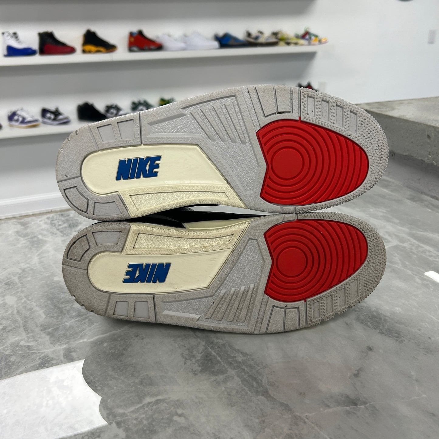 Jordan 3 Retro OG Rare Air (USED)