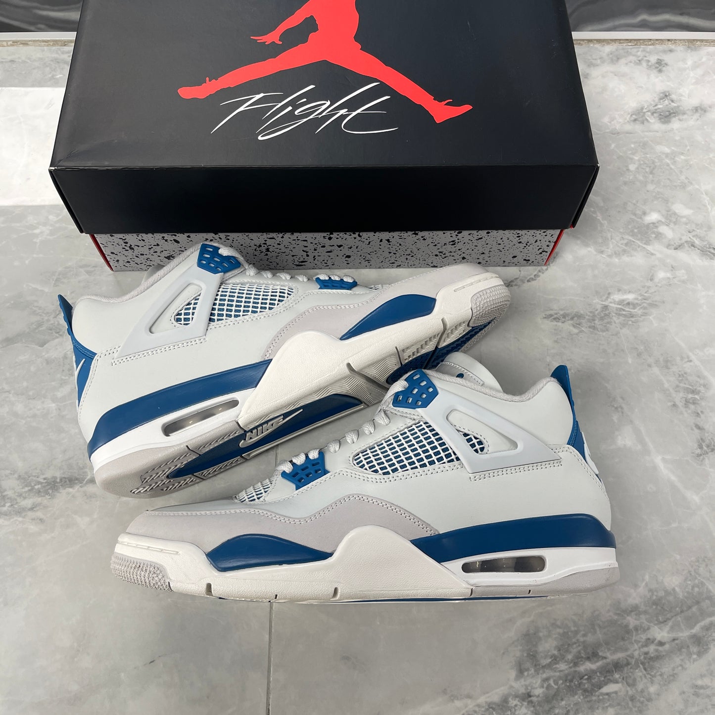 Jordan 4 Retro Military Blue (2024)(USED)