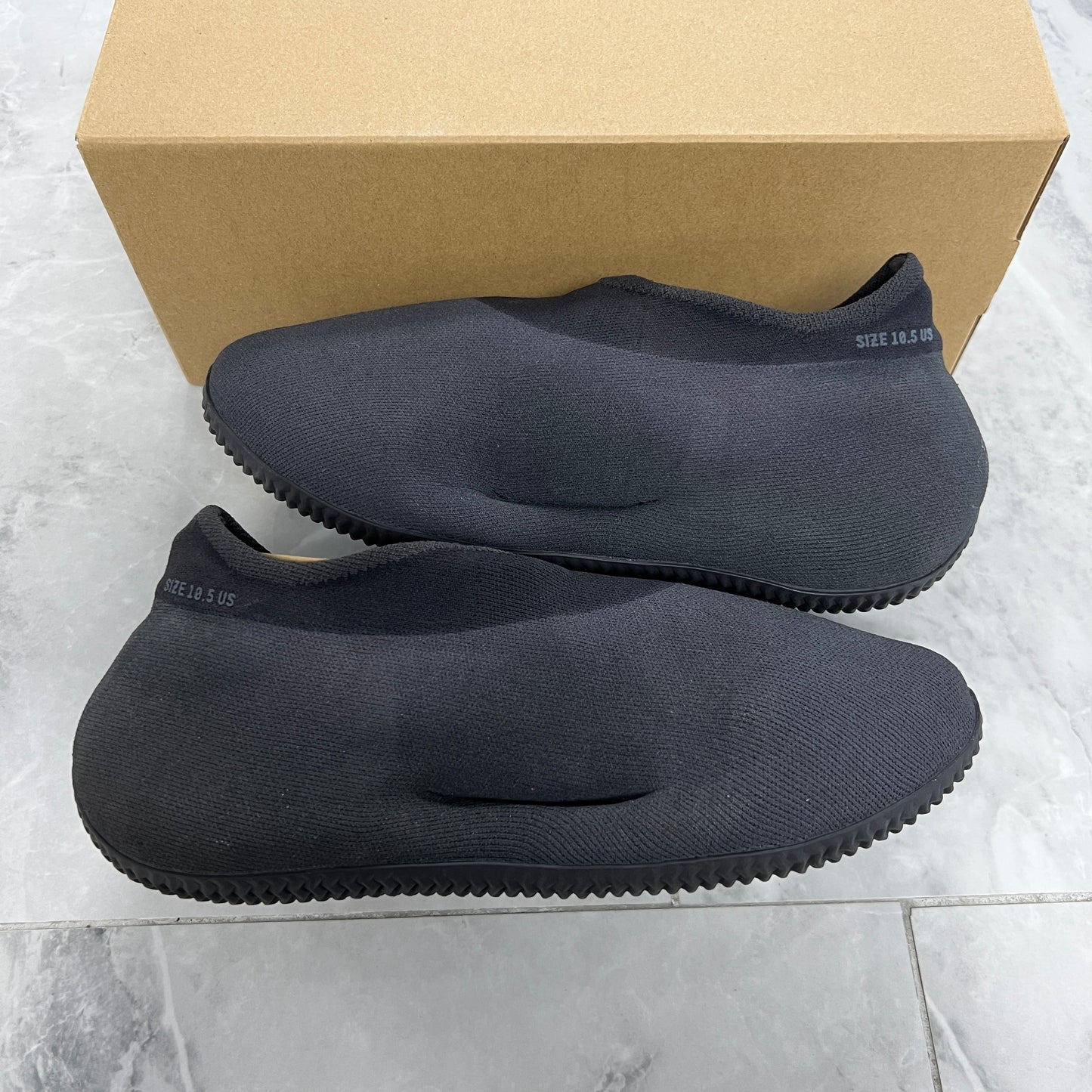Adidas Yeezy Knit RNR Fade Onyx (Used)