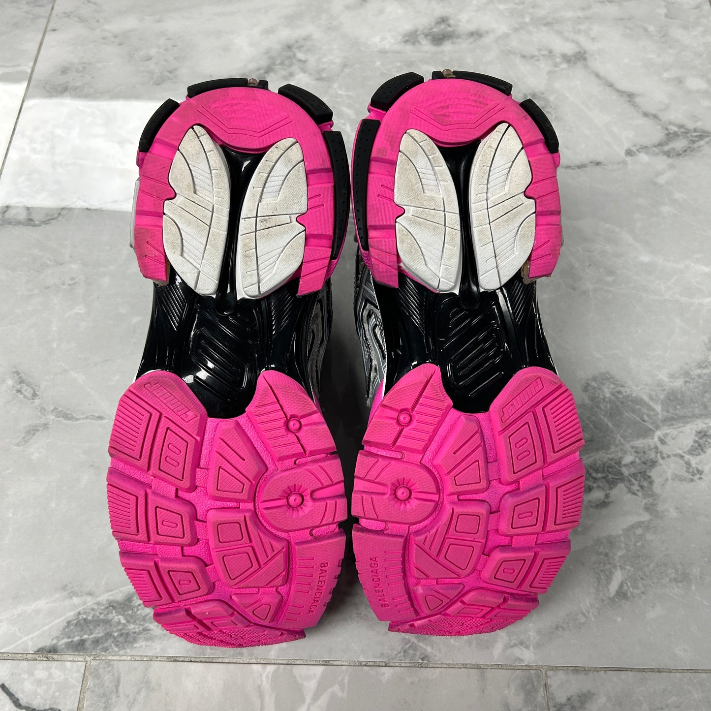 Balenciaga Runner White Black Pink (Used)(No Box)