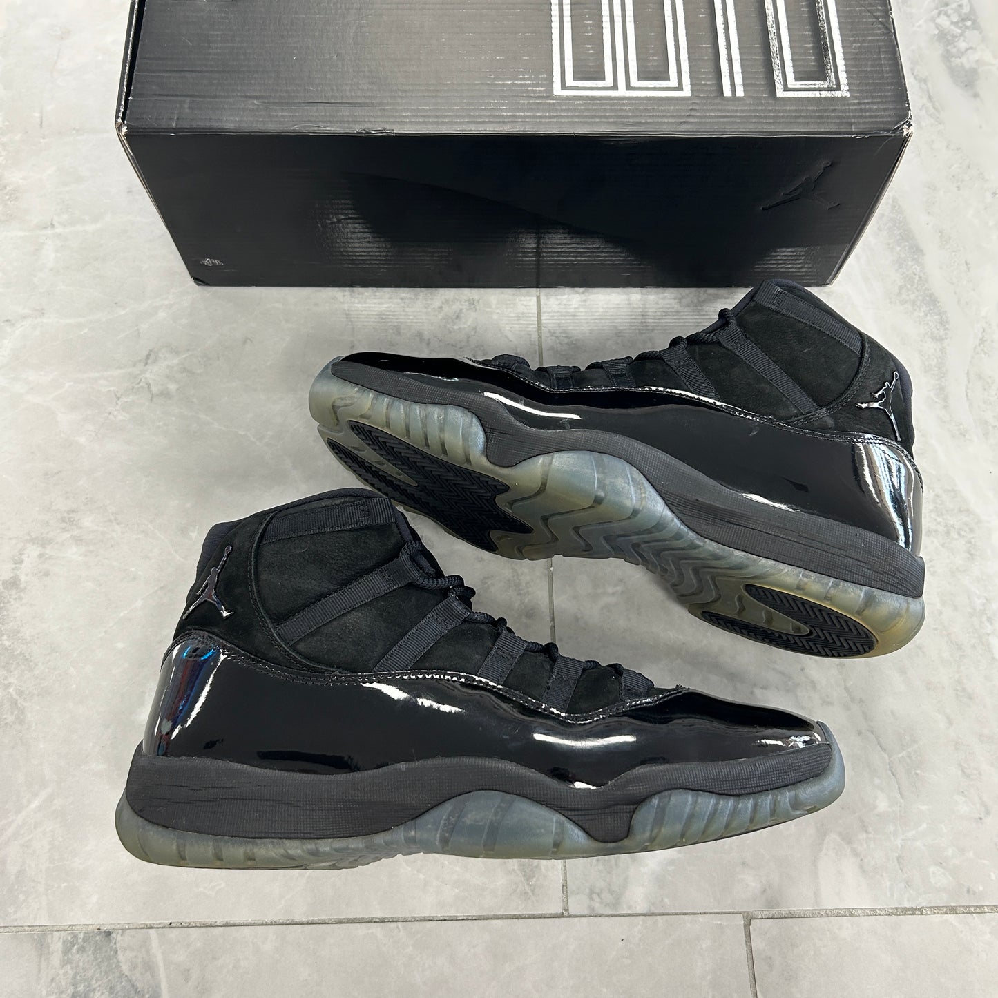 Jordan 11 Retro Cap and Gown (USED)