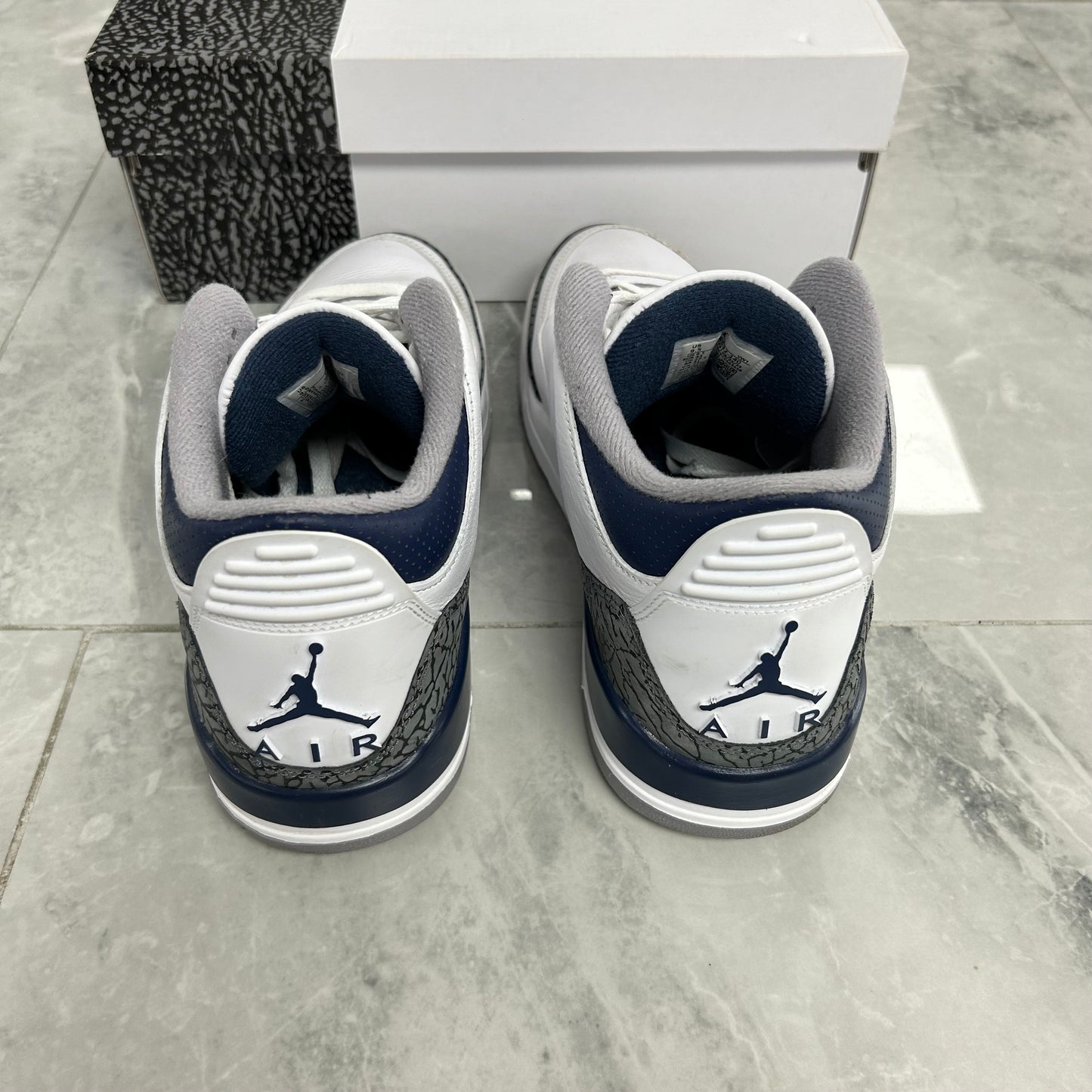 Jordan 3 Retro Midnight Navy (USED)