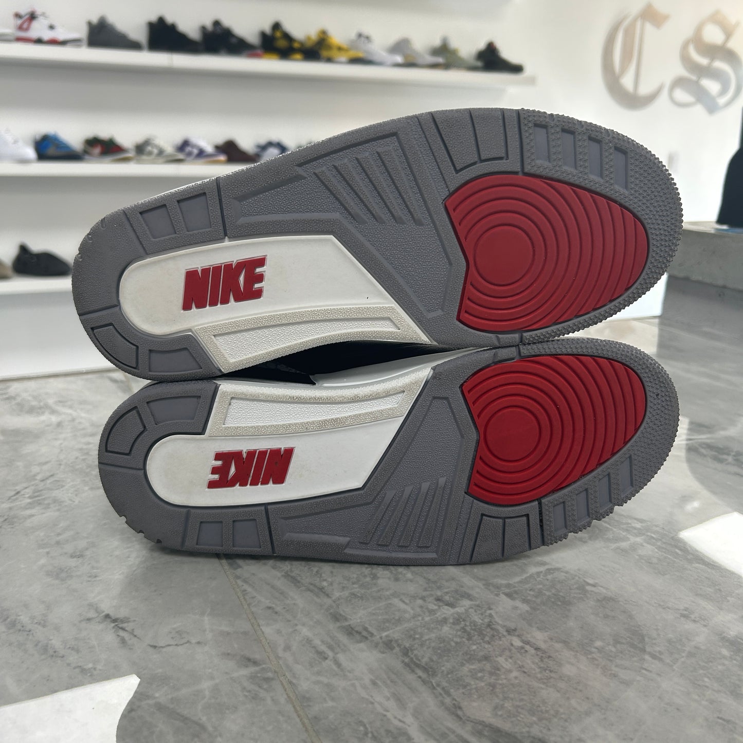 Air Jordan 3 Retro OG Black Cement 2024 (USED)