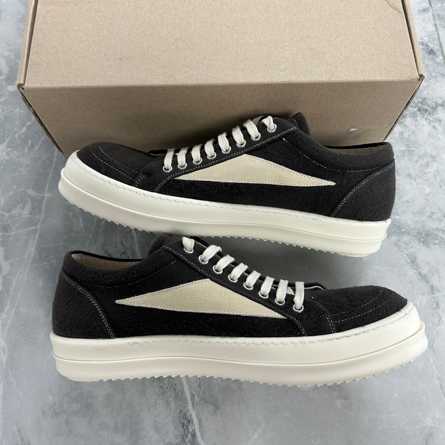 Rick Owens DRKSHDW Hollywood Vintage Low Dark Dust Milk (Used)