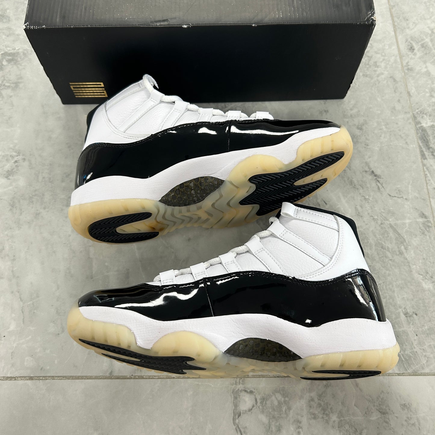 Jordan 11 Retro DMP Gratitude (2023) (USED)