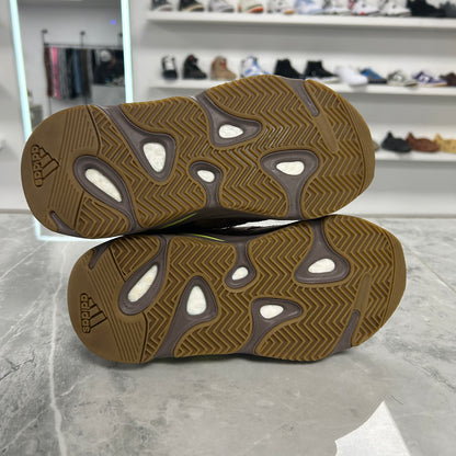 Adidas Yeezy Boost 700 Mauve (Used)(No Box)