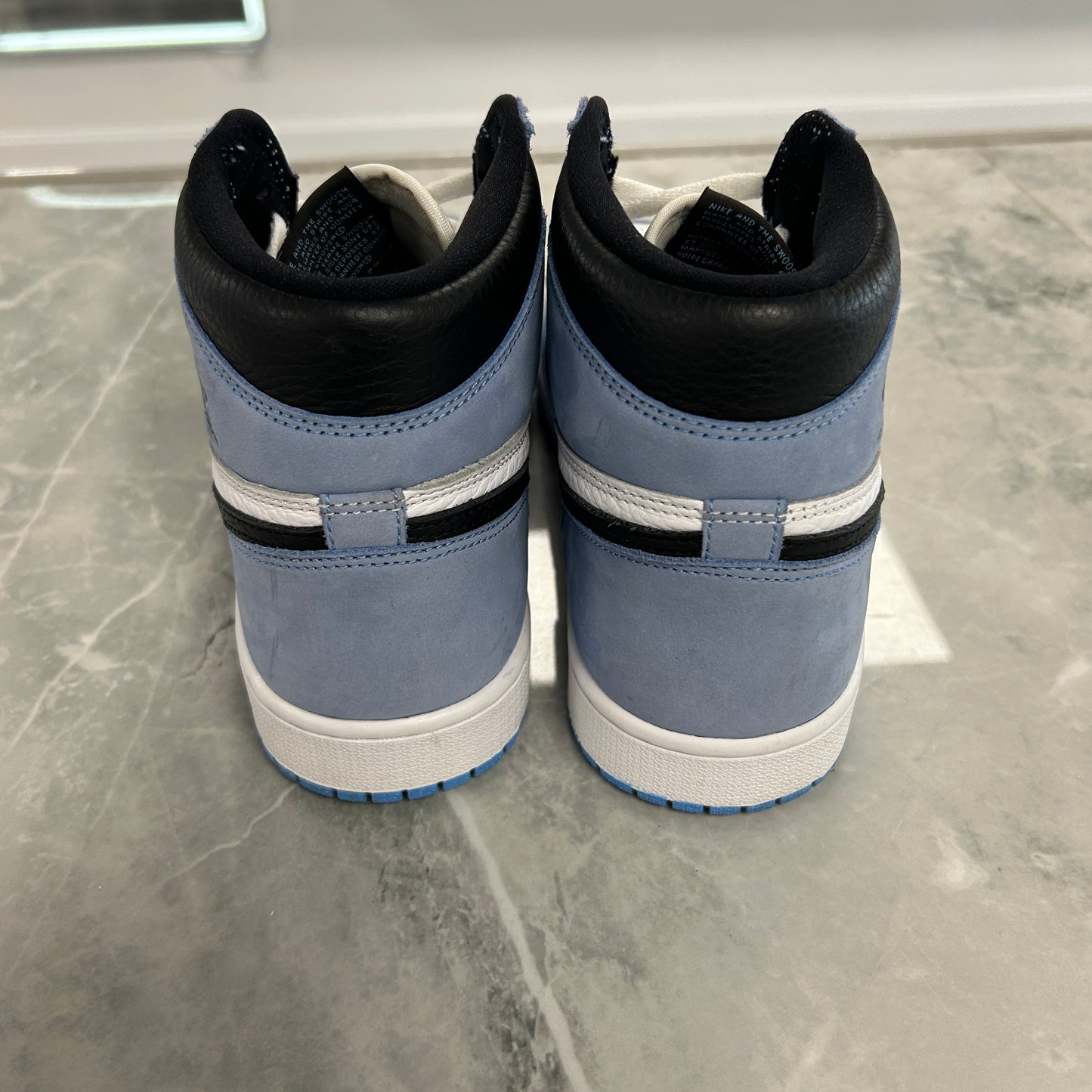 Jordan 1 Retro High OG University Blue (USED NO BOX)