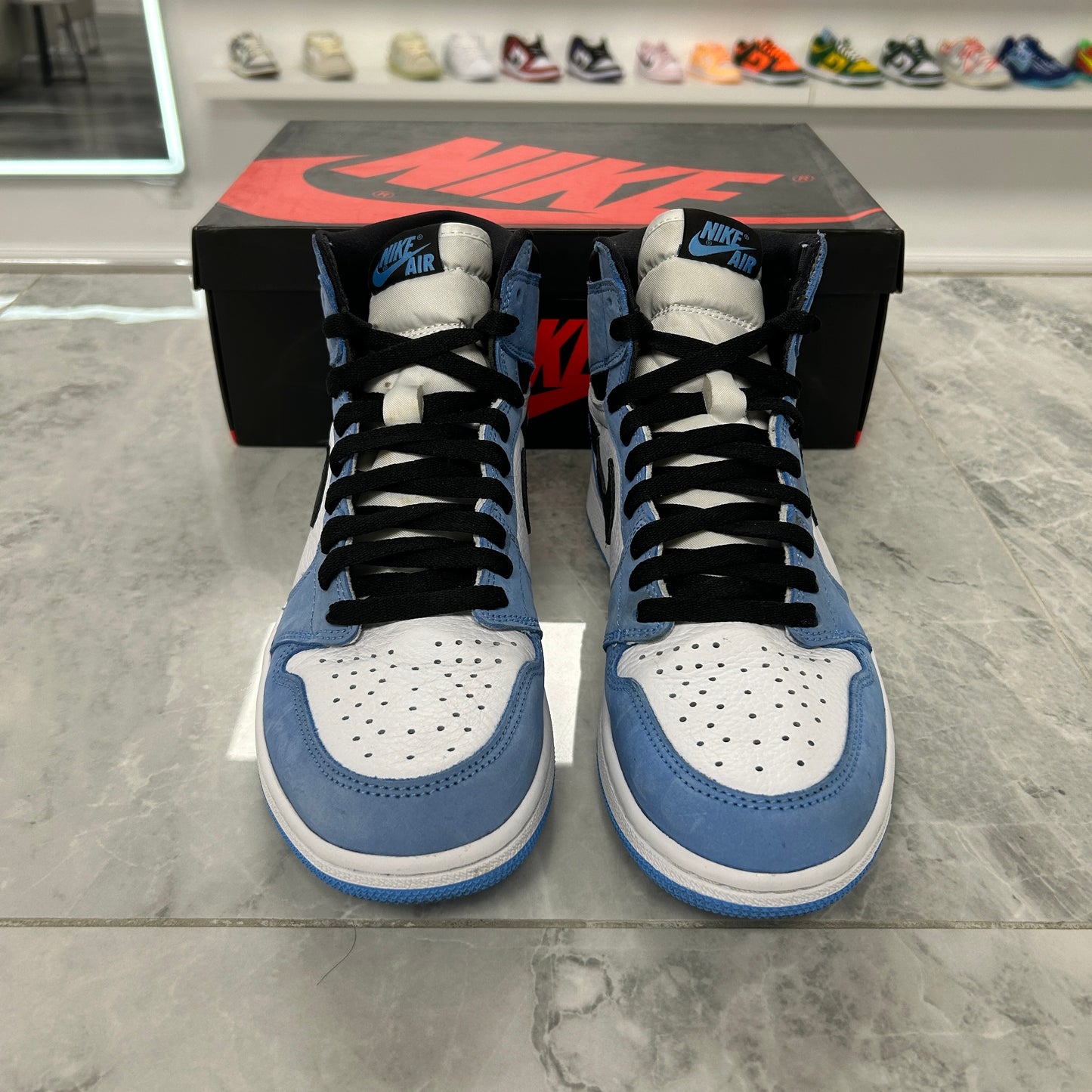 Jordan 1 Retro High OG University Blue (USED)