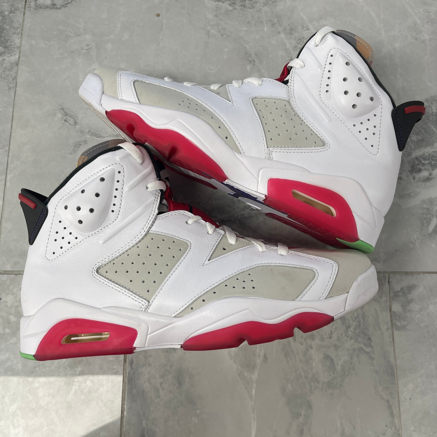 Jordan 6 Retro Hare (USED NO BOX)