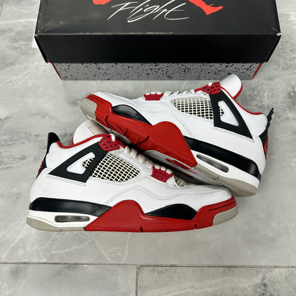 Jordan 4 Retro OG Fire Red (2020) (USED)