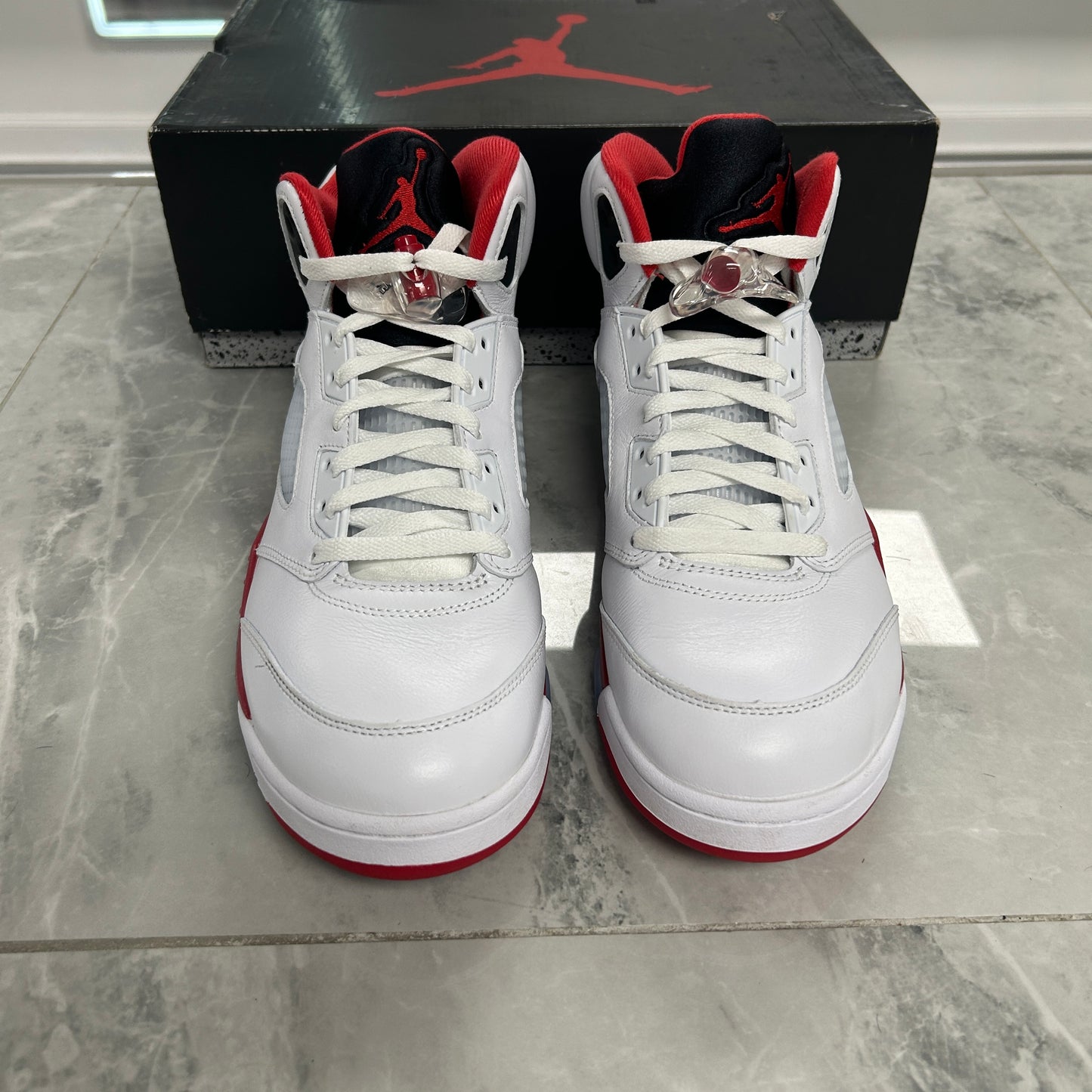 Air Jordan 5 Retro Fire Red (USED)