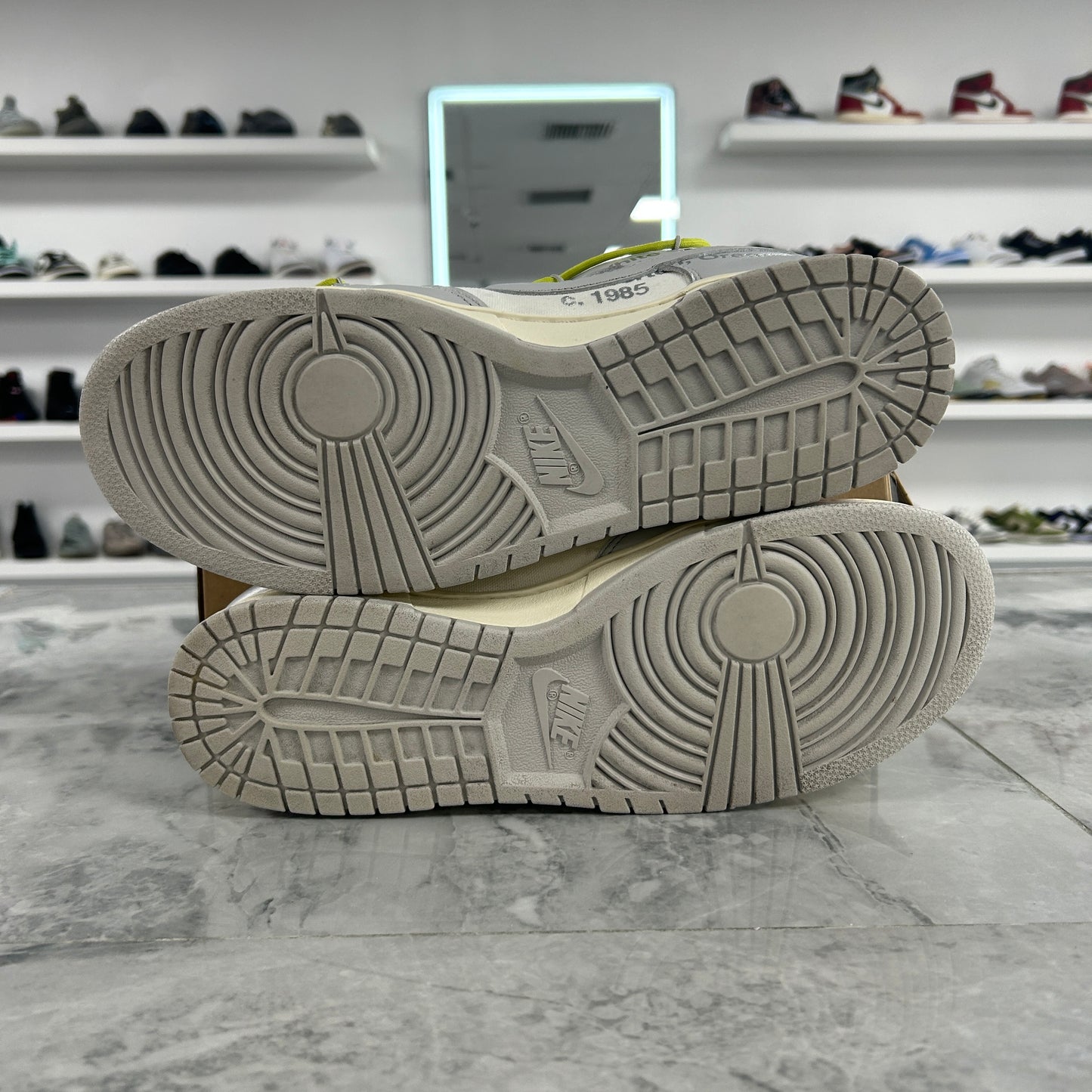 Nike Dunk Low Off-White Lot 8 (USED)