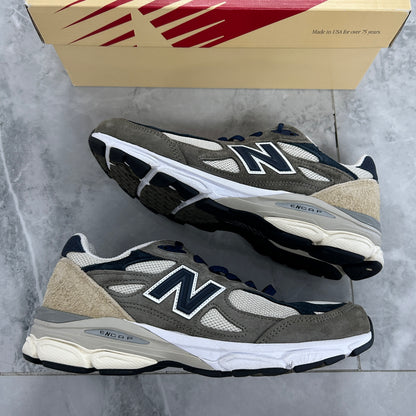 New Balance 990v3 MiUSA Grey Blue Olive (USED)