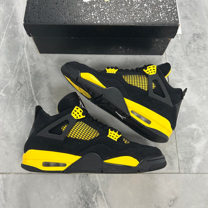 Air Jordan 4 Retro 'Thunder' 2023 (USED)