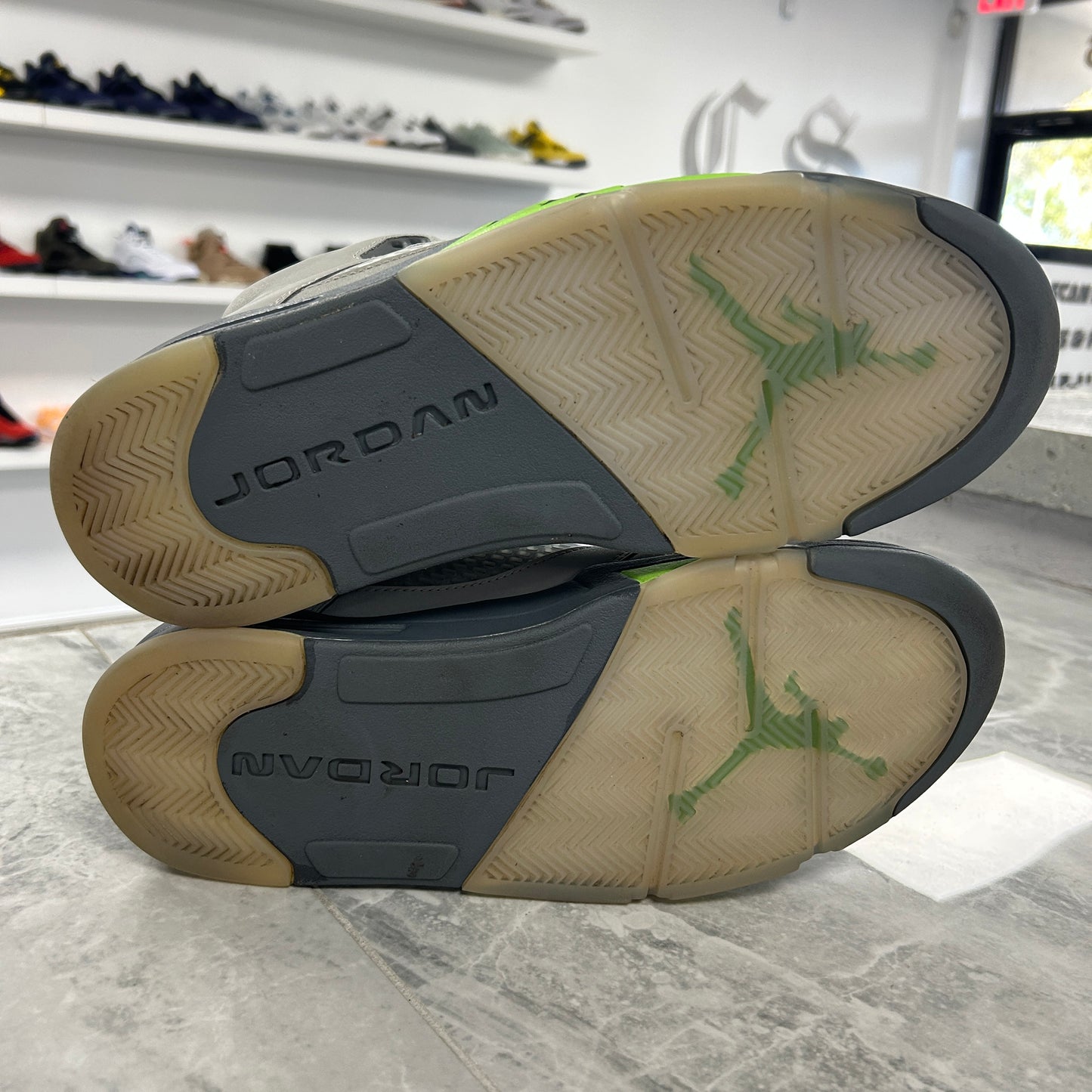 Jordan 5 Retro Green Bean (2022) (USED)
